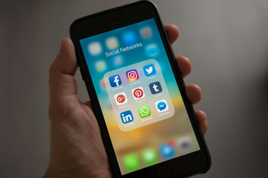 social media for affiliate marketing